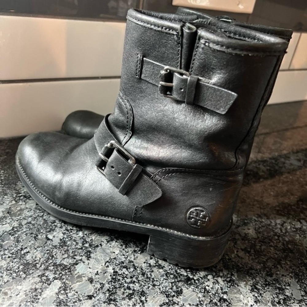 *Tory Burch Chrystie Moto Boot Black Leather Double Buckle Zip 32148364 Women 6
